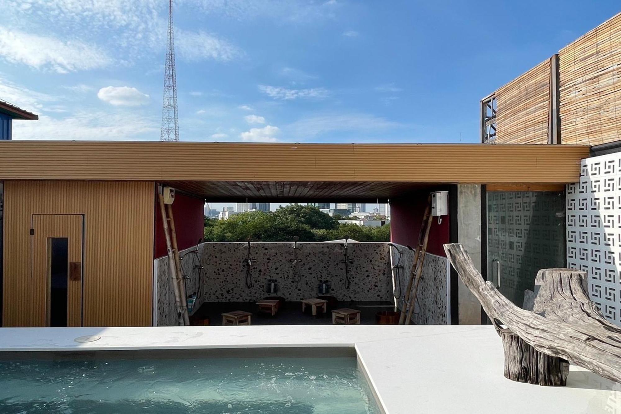 Blu Cabin Ari Stylish Gay Poshtel Bangkok Exterior foto