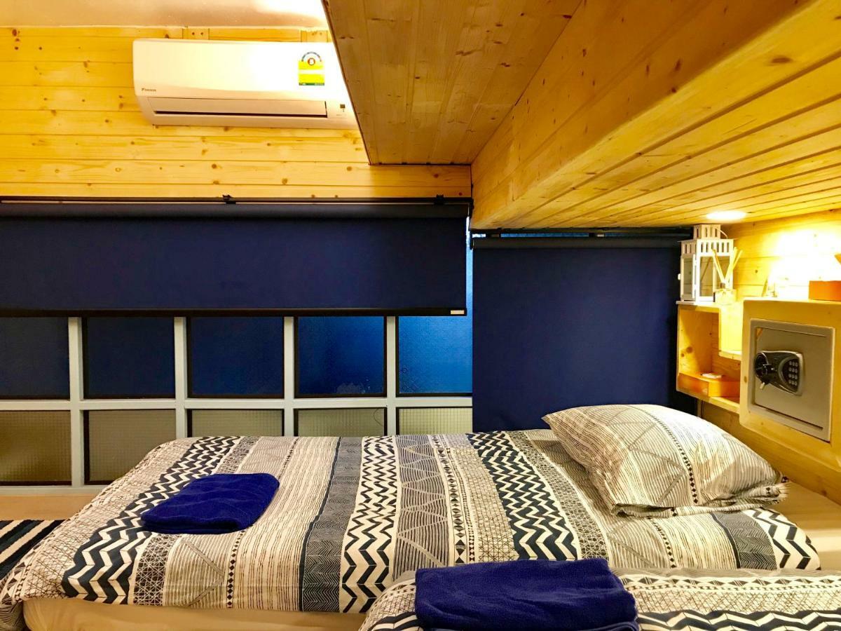 Blu Cabin Ari Stylish Gay Poshtel Bangkok Exterior foto